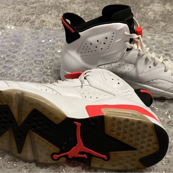Air Jordan 6 Vi Infrared - Picture 2 of 3